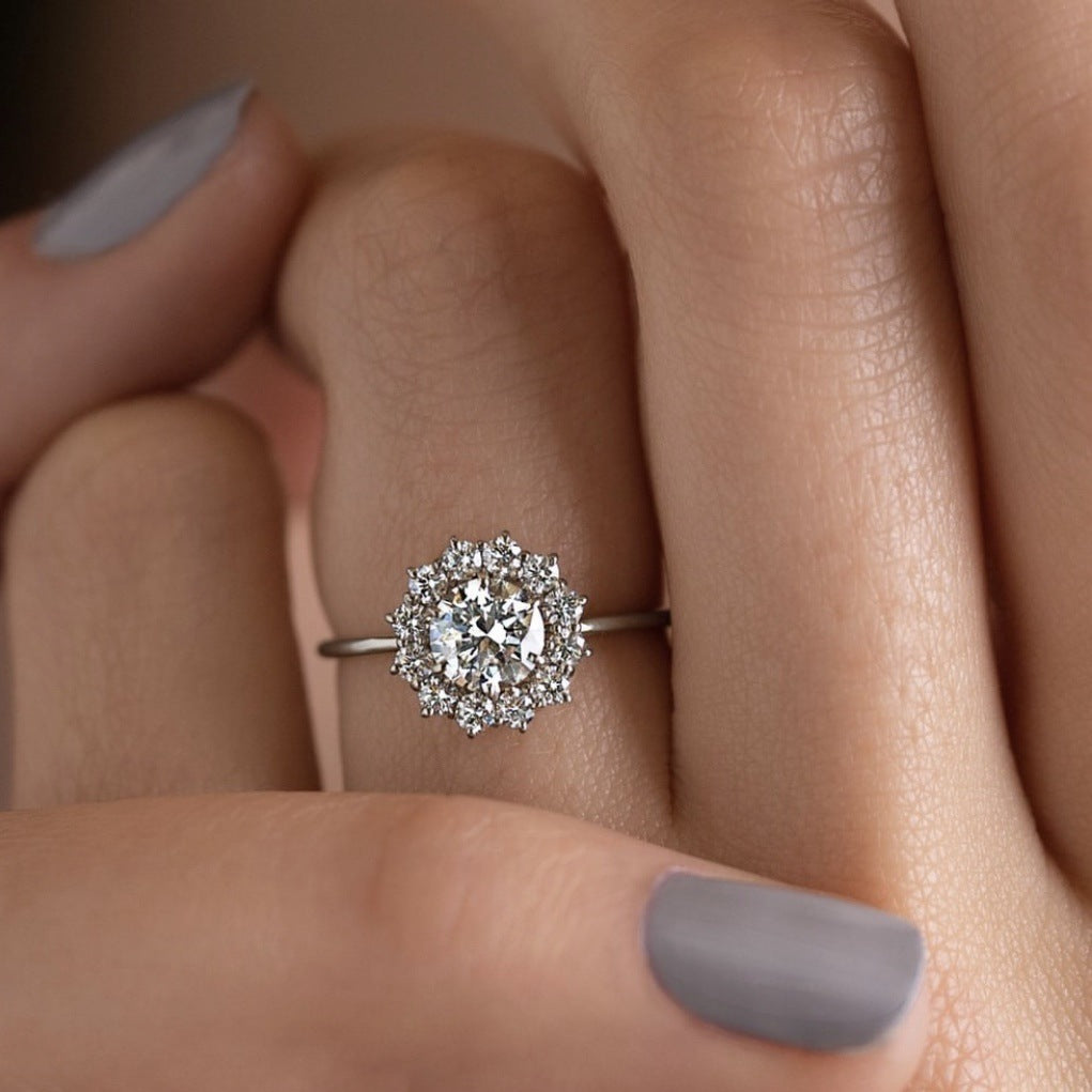 Women's Zircon Ring Alloy Inlaid