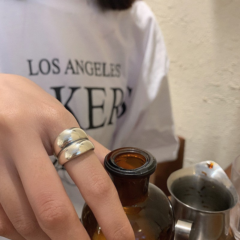 Women's Retro Fashion Chain Glossy Wide Ring