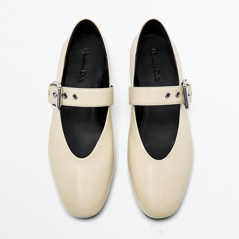 Women's Comfortable Leather Buckle Decorative Casual Shoes