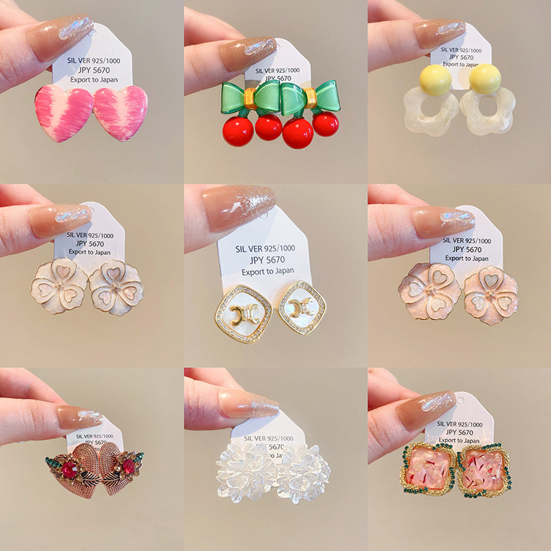Sweet All-matching Colorful Flower Stud Earrings