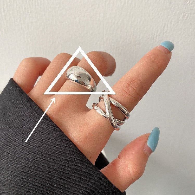 Women's Retro Fashion Chain Glossy Wide Ring