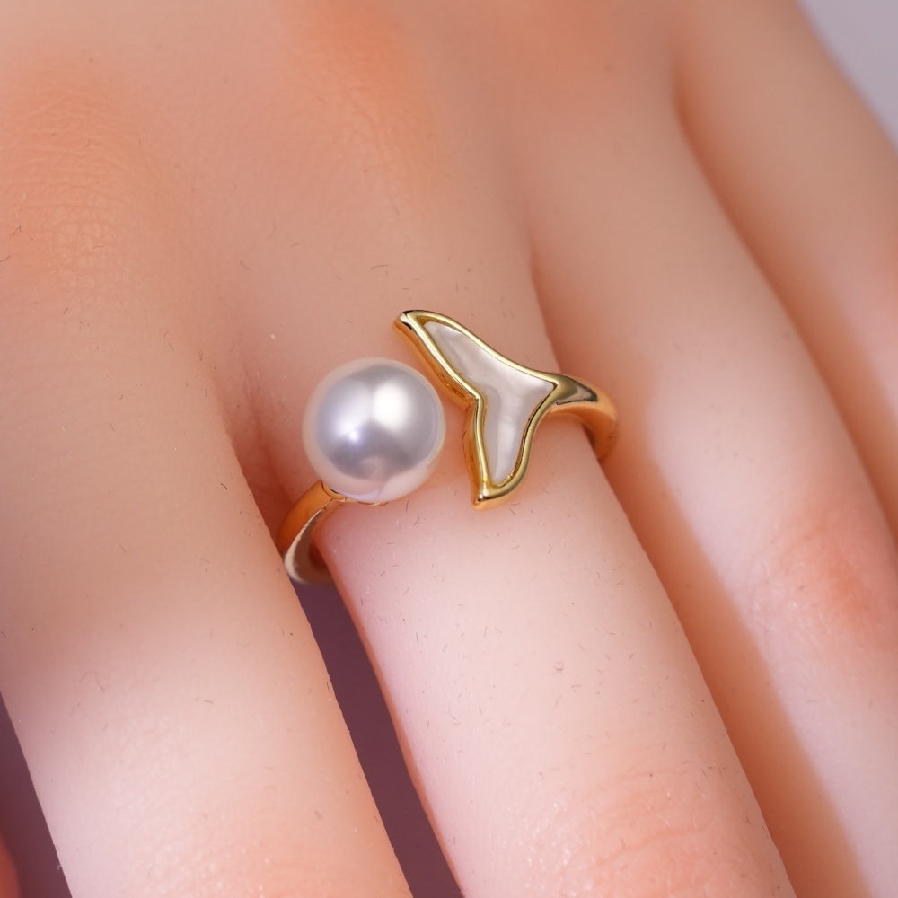 Baroque - Inspired Pearl Mermaid Ring Gold Tail With Mother - Of - Pearl Fashionable Ocean - Themed Jewelry