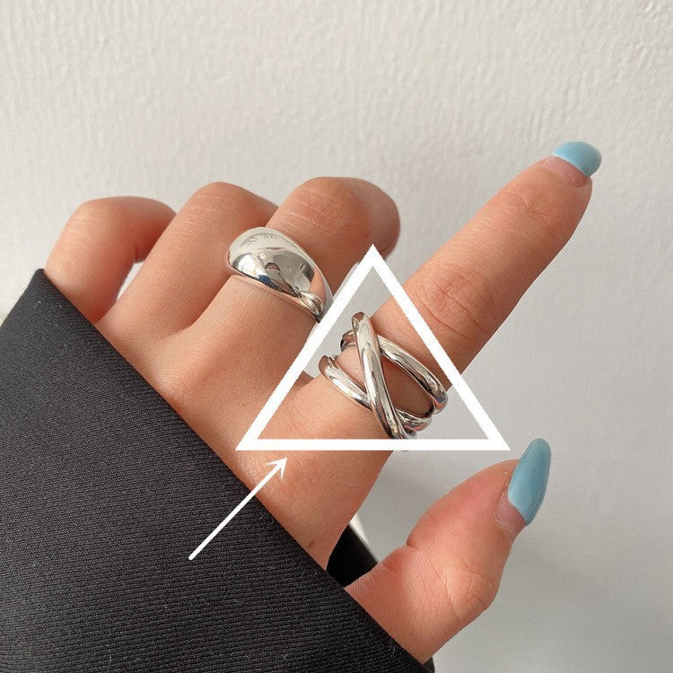 Women's Retro Fashion Chain Glossy Wide Ring