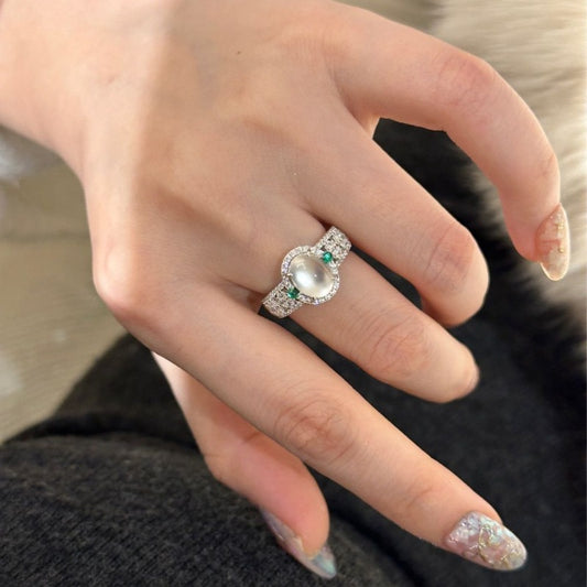 Retro Chinese Oval Diamond Sparkling Jade Ring